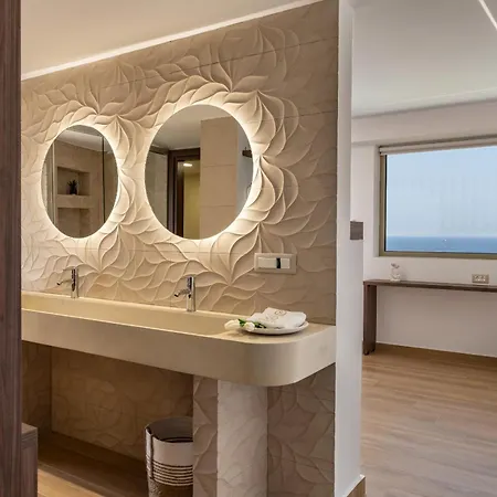 فيلة Luxurious Selestine - With Private Pool *