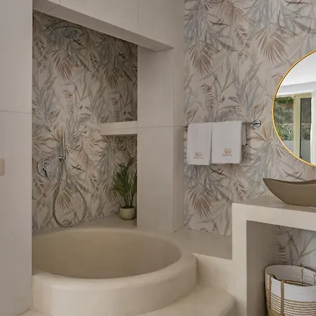 فيلة Luxurious Selestine - With Private Pool *