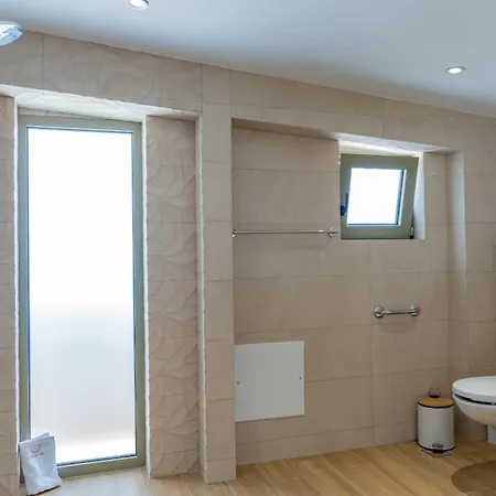 Luxurious Selestine - With Private Pool Pánormos