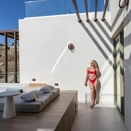 Luxurious Selestine - With Private Pool فيلة *
