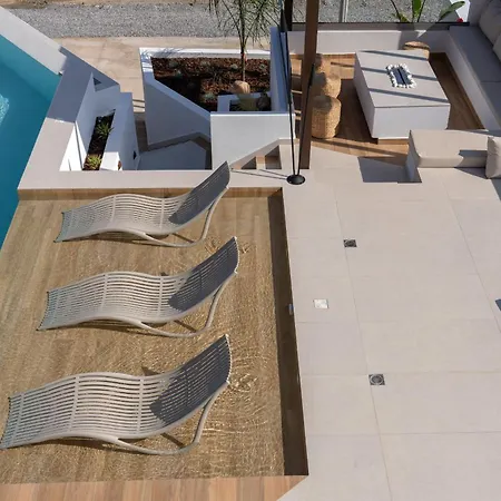 فيلة Luxurious Selestine - With Private Pool